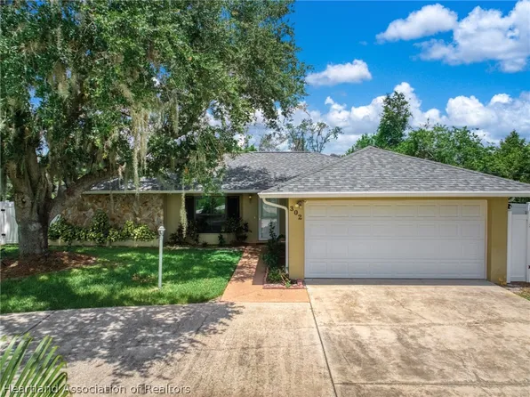 302 Lotus Ave, Sebring, FL 33872