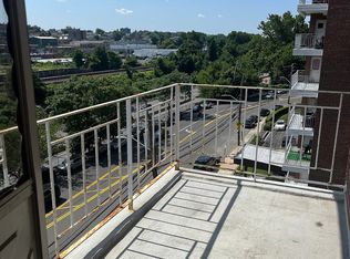 355 Bronx River Rd APT 4L, Yonkers, NY 10704