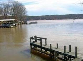 133 Pauls Shore Dr, Waterloo, SC 29384