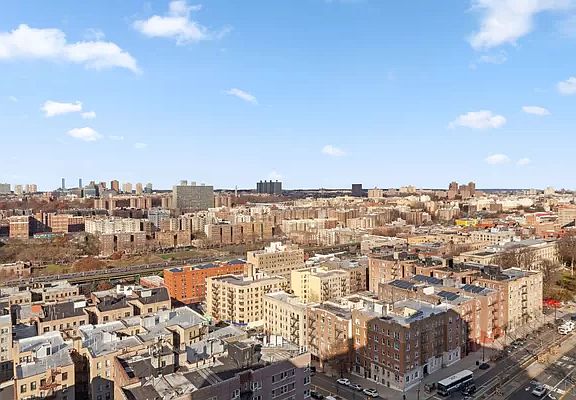 5th image of 1020 Grand Concourse APT 23O