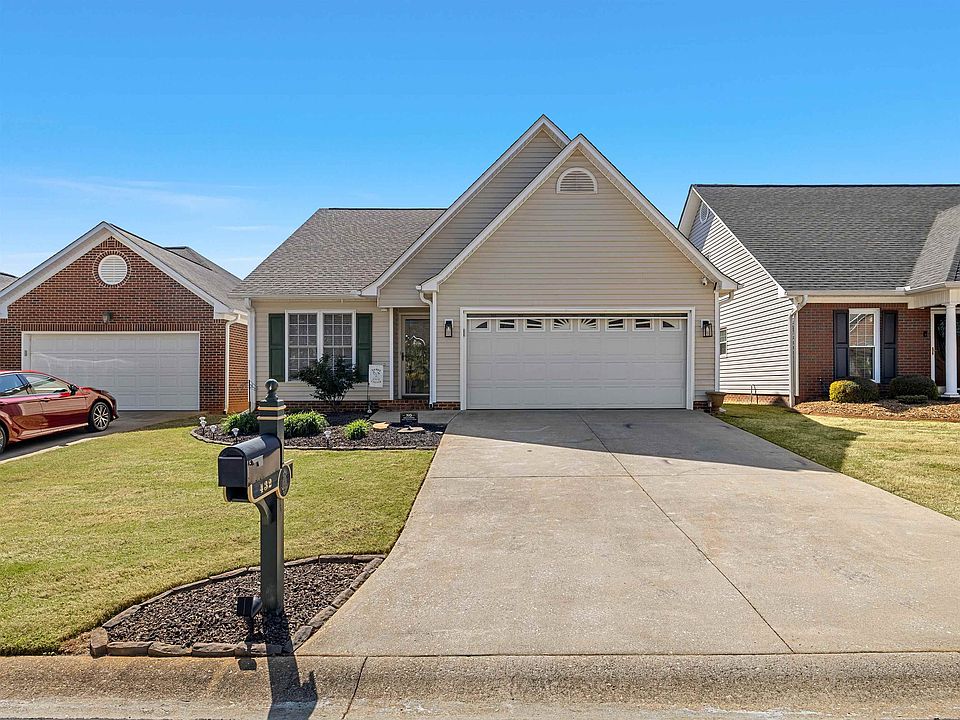 1st image of 432 Rambling Rose Way