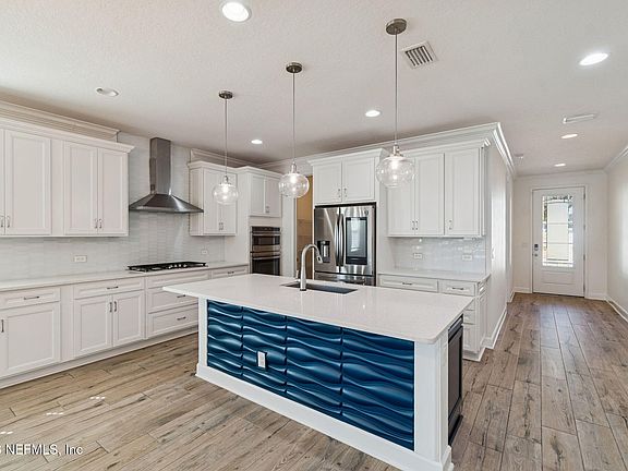 4th image of 855 FLACH Drive