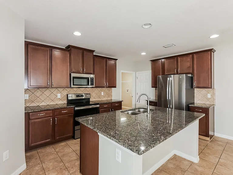10220 Newminster Loop — Photo 7