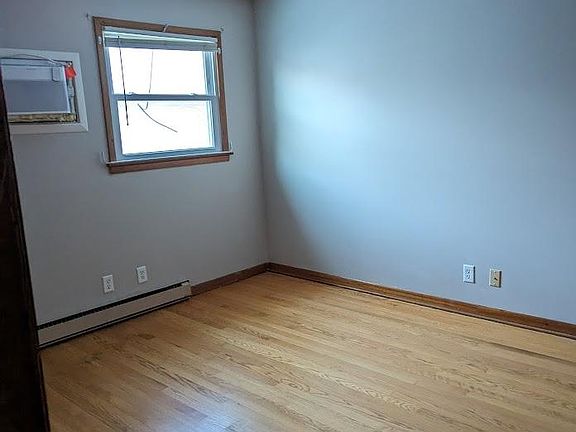 3rd image of 1510 Pine St