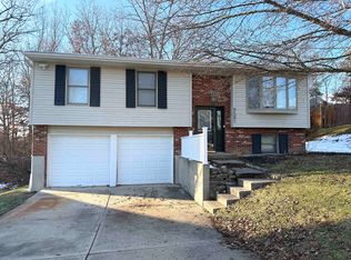 9581 Newgate Ln, Cincinnati, OH 45231
