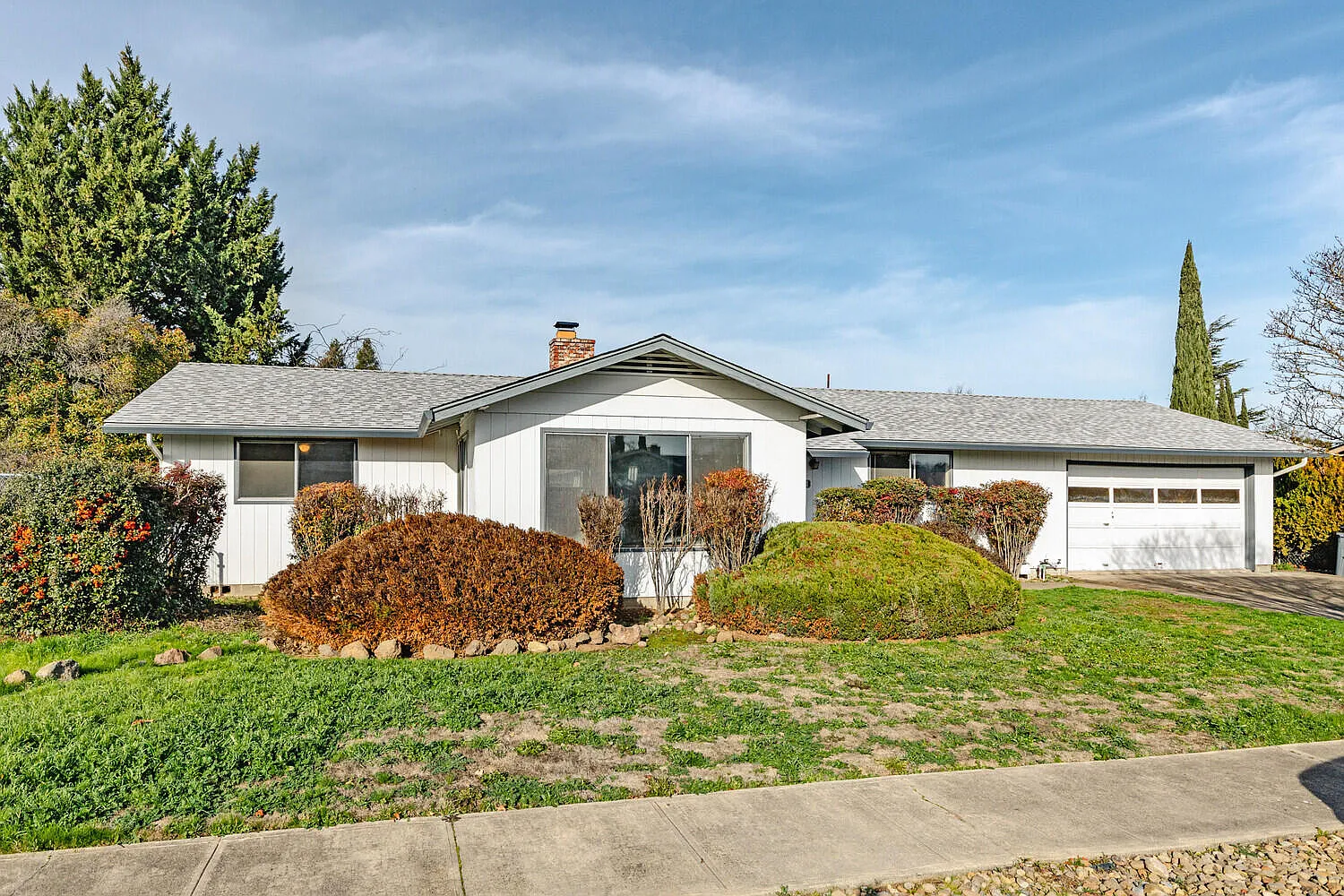 1121 Arroyo Dr photo 1