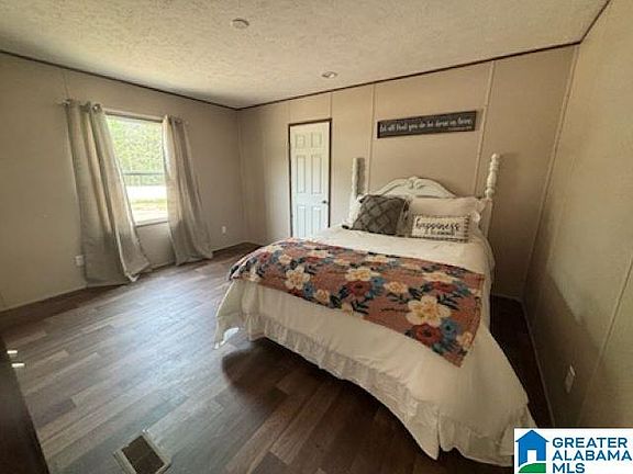 2nd image of 125 Bailey Way