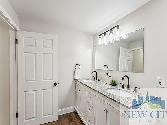 4th image of 540 S Champion Ave