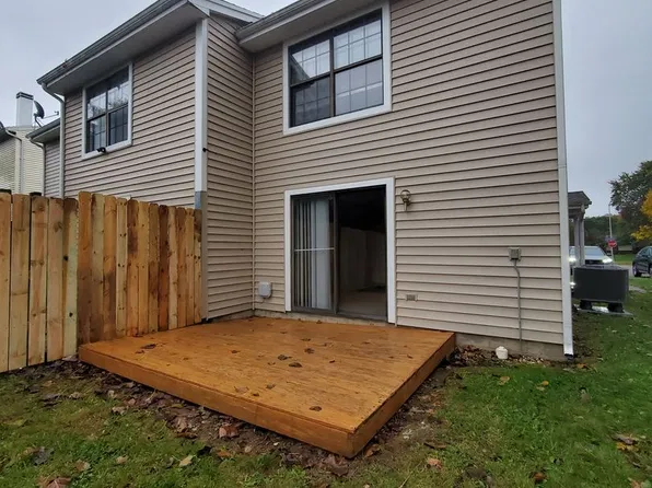 2745 Brookshire Ln, Miamisburg, OH 45342