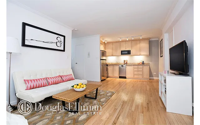 Sold by Douglas Elliman | media 6