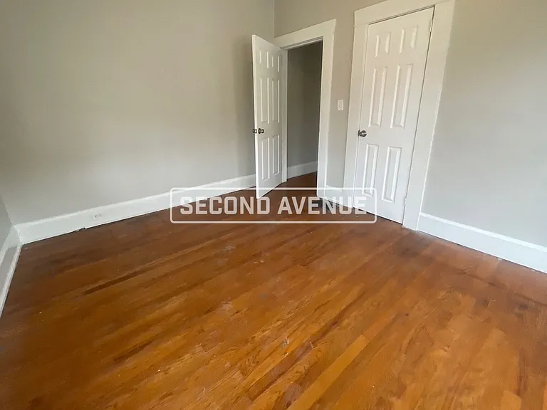 4105 Avenue Q — Photo 12