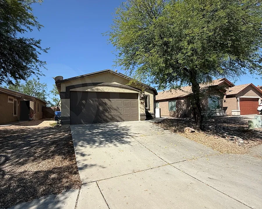 7218 S Canterbury Tale Dr