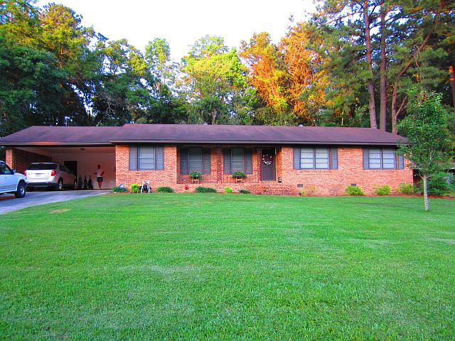 1st image of 2313 Park Ln