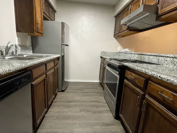 505 Eagle Dr APT 4, Denton, TX 76201