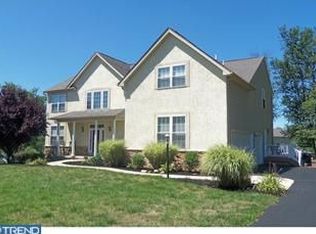 10 Camberly Ct, Downingtown, PA 19335