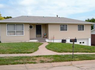1214 Wilson Ave, Norfolk, NE 68701