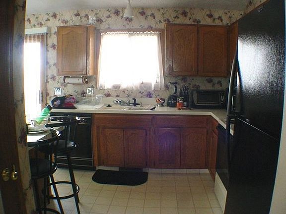 2nd image of 15308 Green Ave