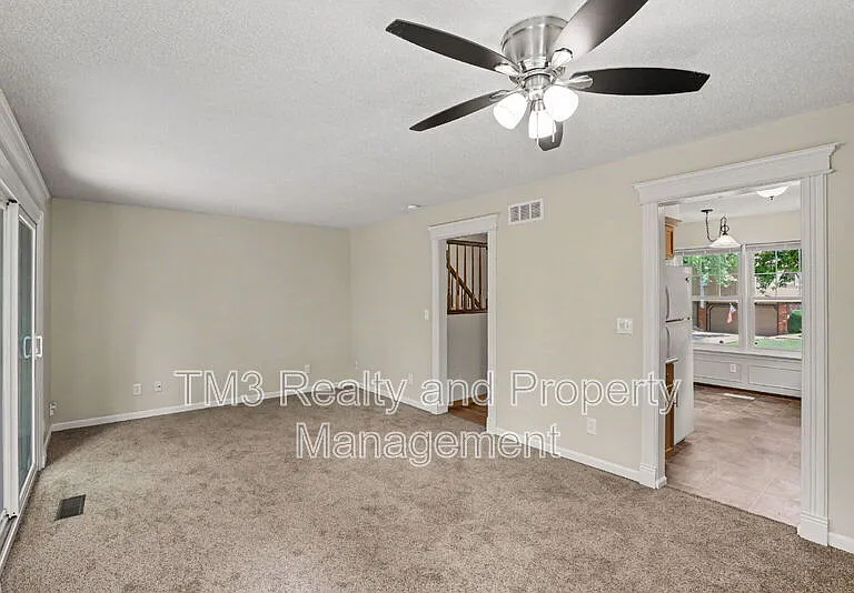 15338 S Summertree Ln — Photo 10