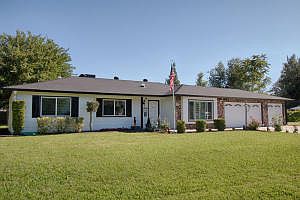 1st image of 21905 Berkeley Dr