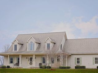 14892 Range Line Rd, Buchanan, MI 49107