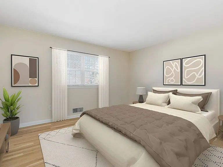 Chatham Hill Apartments — Photo 18