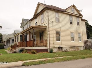 1243 S Float Ave, Freeport, IL 61032