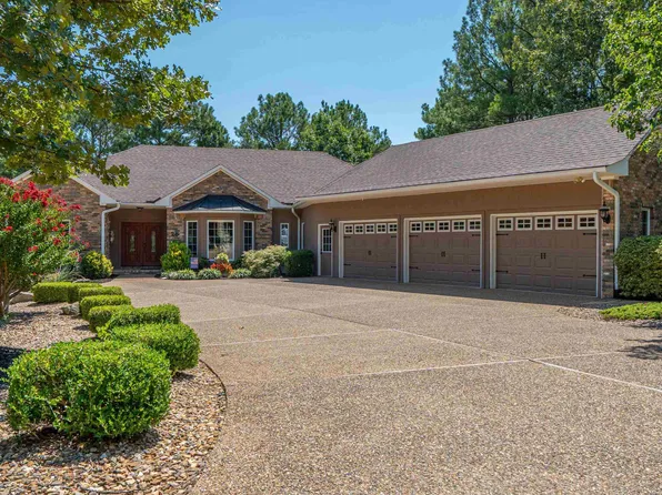 28 Asombroso Ln, Hot Springs Village, AR 71909