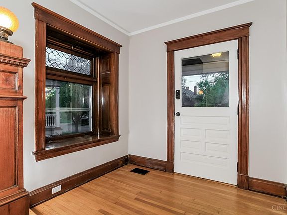 4th image of 2737 Arbor Ave