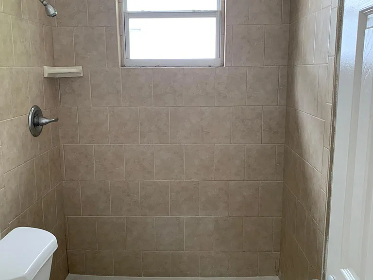 1525 Florida St — Photo 11