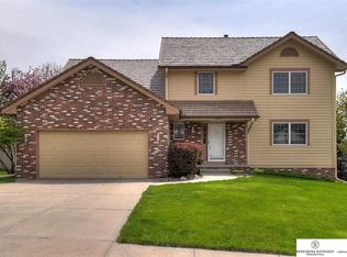 16557 Elm St, Omaha, NE 68130