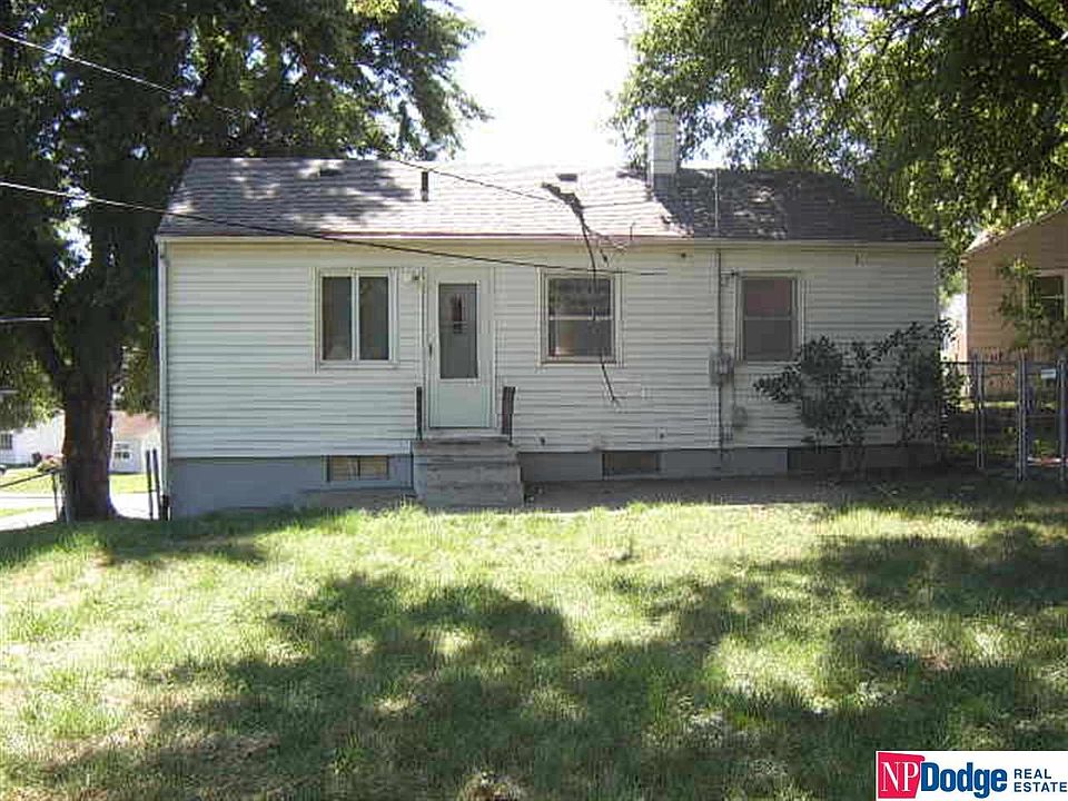 2nd image of 6326 Ruggles St