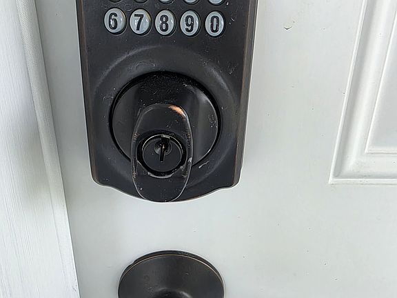 5th image of 1121 N 24th St