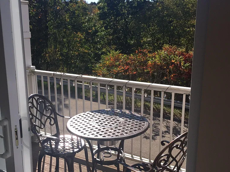 150 Laurel Crest Dr — Photo 13