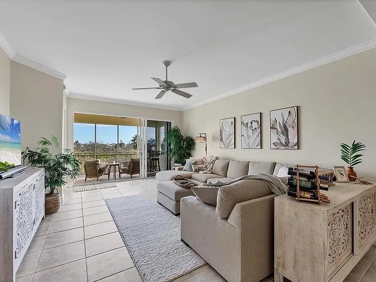 8541 Amberjack Cir #203 — Photo 7