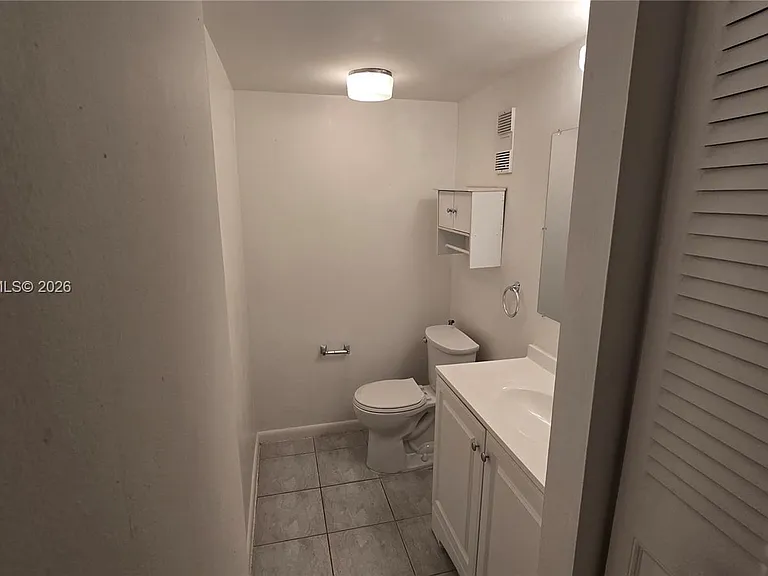 8401 SW 107th Ave #174E — Photo 12