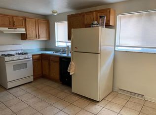426 Brierly Ln, West Mifflin, PA