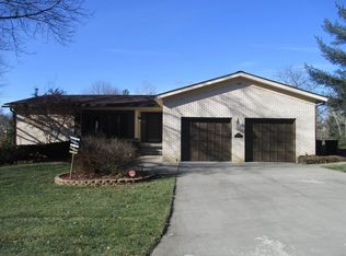 1040 Idylwild Dr, Richmond, KY 40475
