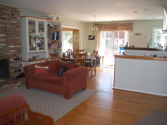 The open kitchen makes it a breeze to socialize while cooking.