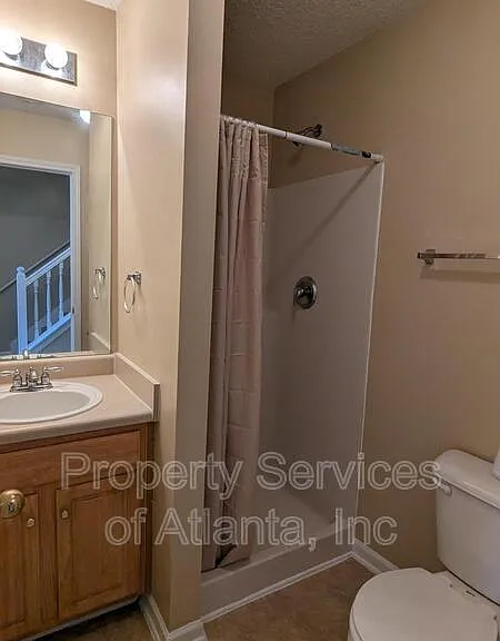 2207 Miranda Dr — Photo 5