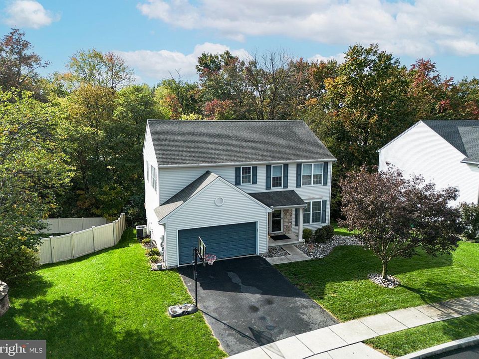 1st image of 205 Edenderry Way