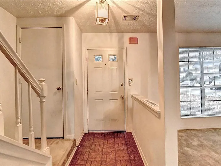 3241 Shadow Walk Ln — Photo 3