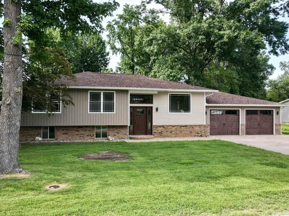 1511 E Cleveland St, West Frankfort, IL 62896