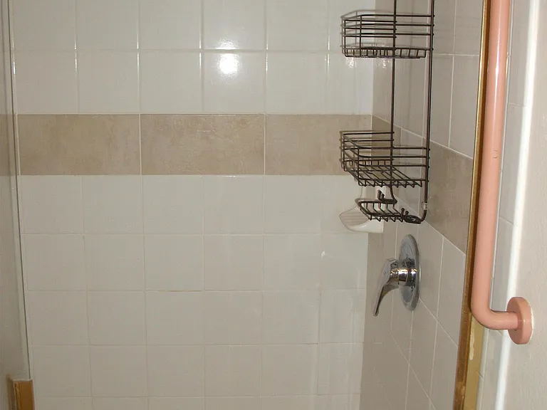49181 Eisenhower Dr — Photo 15