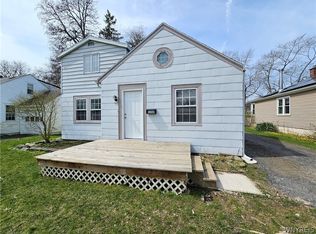 3366 Greenway Rd, Grand Island, NY 14072