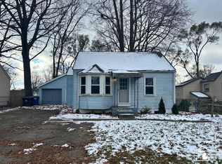 36139 Schley Ave, Westland, MI 48186