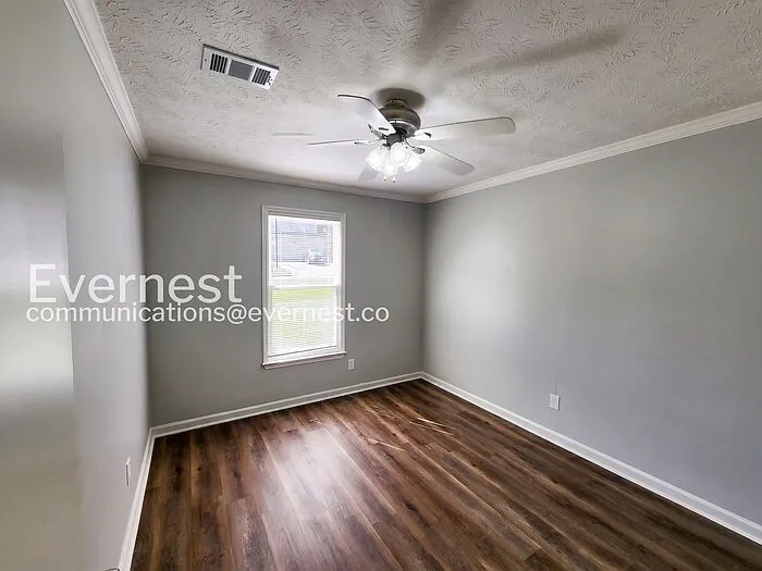 5611 La Fleur Trl — Photo 13