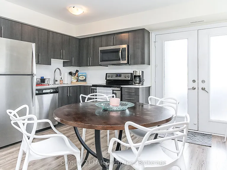 7 Anchorage Cres #108 — Photo 9