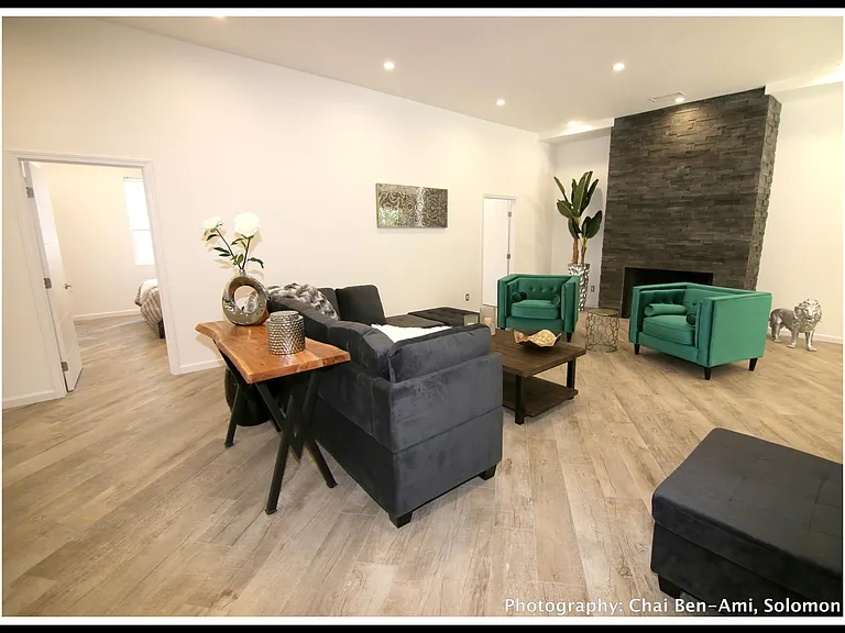23031 Blue Bird Dr — Photo 4
