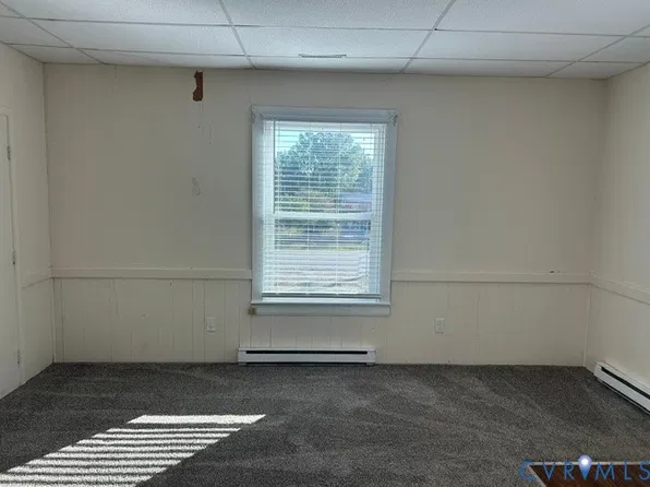 2422 Boulevard, Colonial Heights, VA 23834