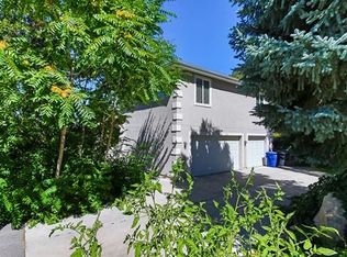 5740 S Whitewater Dr, Holladay, UT 84121